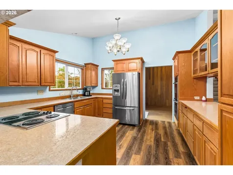 81541 Davisson Road Creswell OR 97426