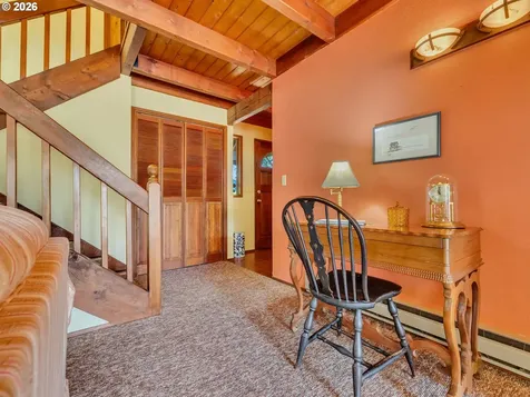 643 5th Street Gearhart OR 97138