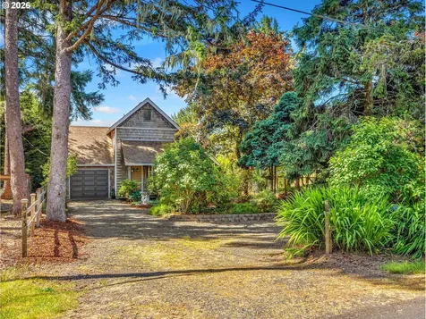 643 5th Street Gearhart OR 97138