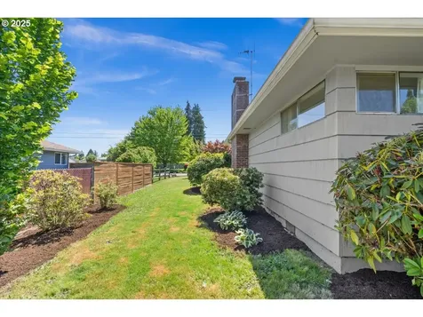 1637 Camino Drive Forest Grove OR 97116