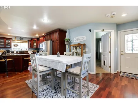 9907 SE Amherst Street Clackamas OR 97015