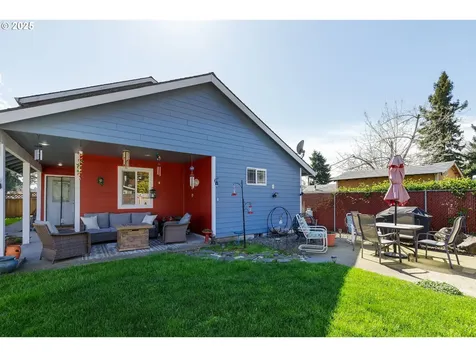9907 SE Amherst Street Clackamas OR 97015