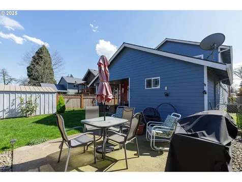 9907 SE Amherst Street Clackamas OR 97015
