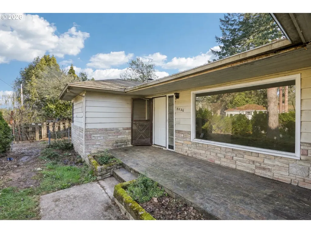 4036 NE 102nd Avenue Portland OR 97220