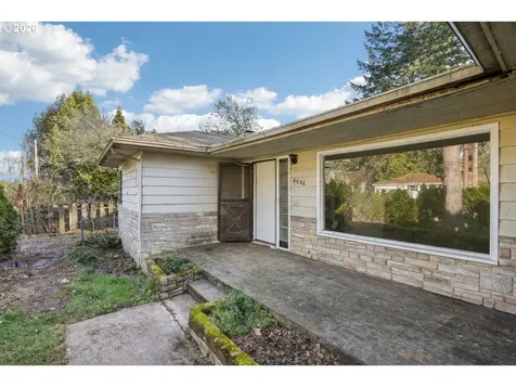 4036 NE 102nd Avenue Portland OR 97220