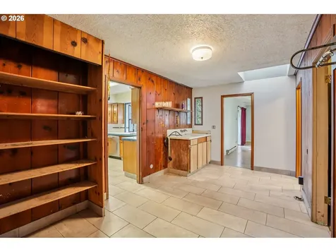 4036 NE 102nd Avenue Portland OR 97220