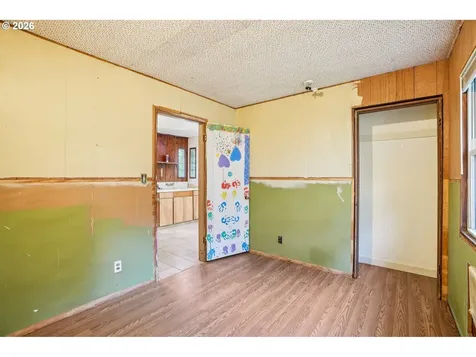4036 NE 102nd Avenue Portland OR 97220