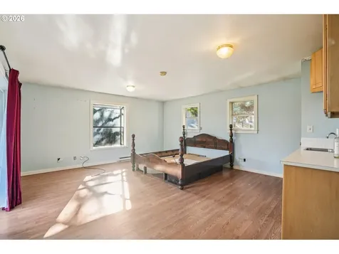 4036 NE 102nd Avenue Portland OR 97220