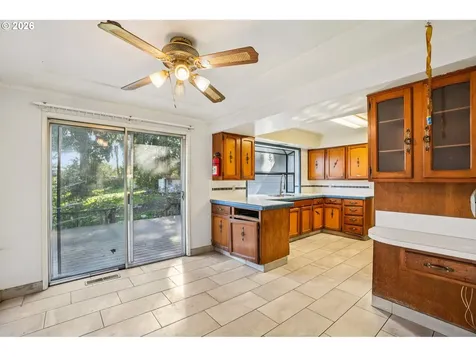 4036 NE 102nd Avenue Portland OR 97220