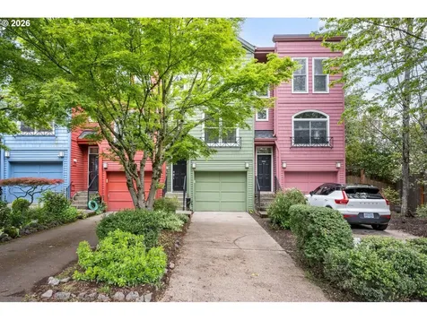 2341 NW Overton Street Portland OR 97210