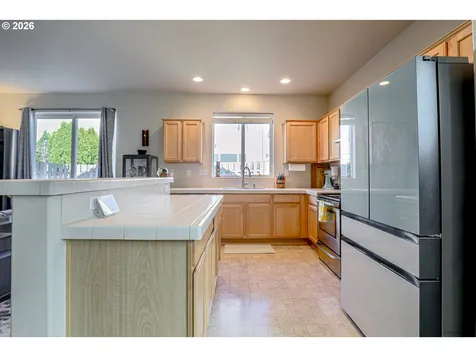 1652 SW Wright Place Troutdale OR 97060
