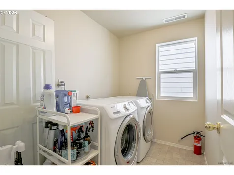 1652 SW Wright Place Troutdale OR 97060