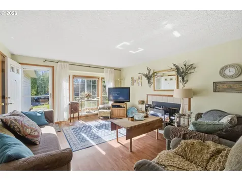12723 SE Main Street Portland OR 97233