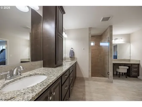 5710 NE 133rd Street Vancouver WA 98686