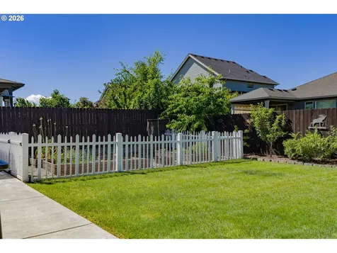 5710 NE 133rd Street Vancouver WA 98686