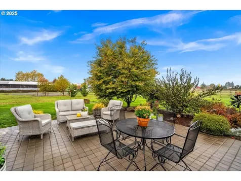 23895 NE Dillon Road Newberg OR 97132