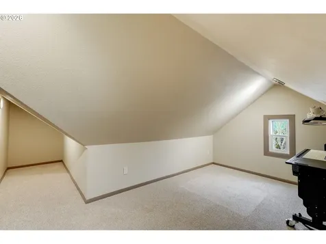 4446 NE Irving Street Portland OR 97213