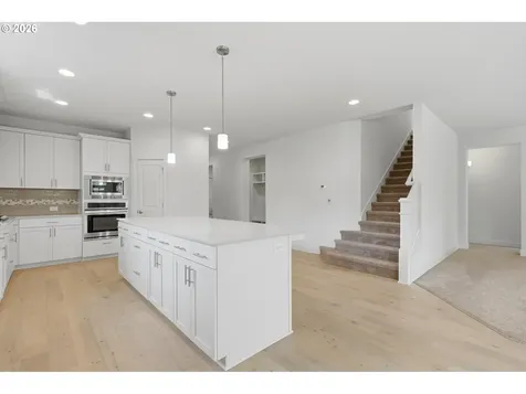 205 NW 116th Street Vancouver WA 98685