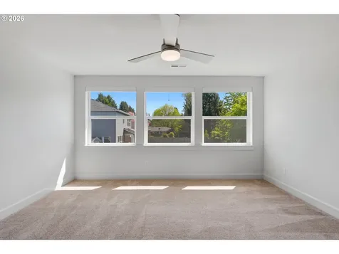 205 NW 116th Street Vancouver WA 98685