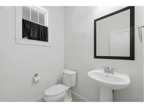 205 NW 116th Street Vancouver WA 98685