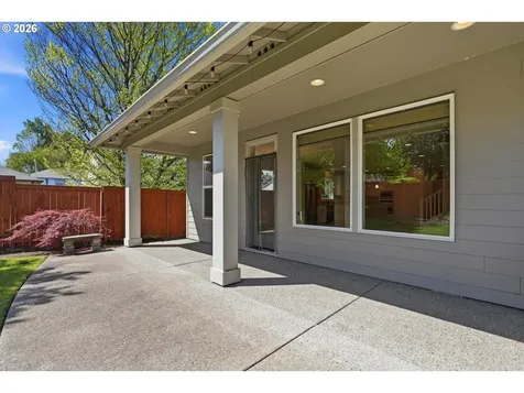205 NW 116th Street Vancouver WA 98685