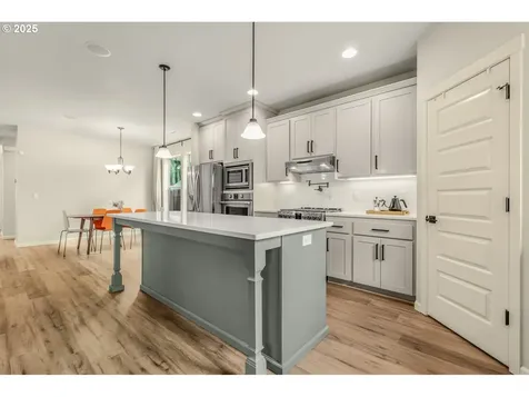 9703 NE 106th Street Vancouver WA 98662