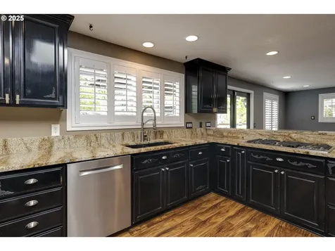 1495 SW 179th Court Beaverton OR 97003