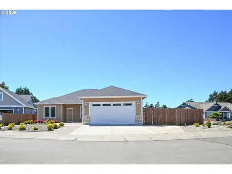 2010 Roosevelt Loop North Bend OR 97459