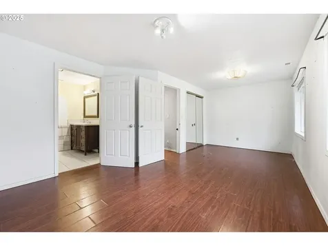 13228 SE Brooklyn Court Portland OR 97236