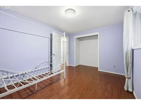 13228 SE Brooklyn Court Portland OR 97236
