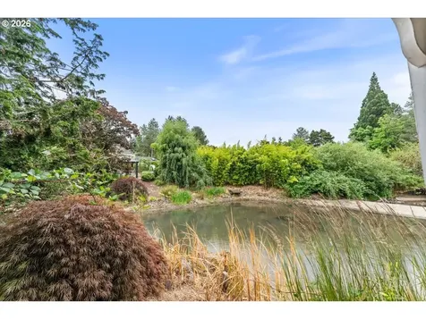 14234 NW Lakeshore Court Portland OR 97229