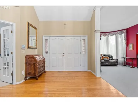 14234 NW Lakeshore Court Portland OR 97229