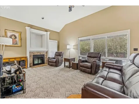 14234 NW Lakeshore Court Portland OR 97229