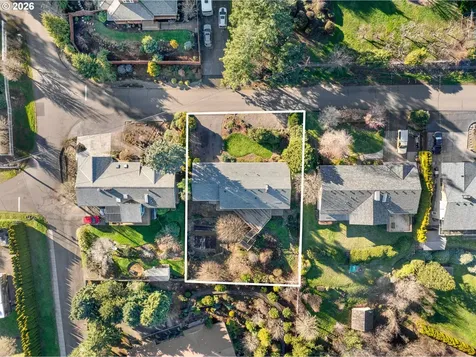 10180 SE Cresthill Road Happy Valley OR 97086