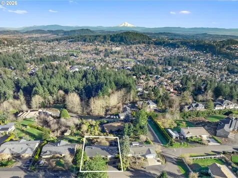 10180 SE Cresthill Road Happy Valley OR 97086