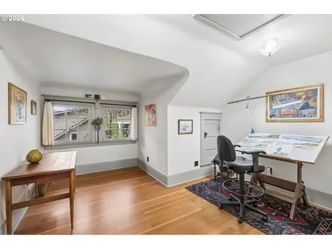 1212 SE 50th Avenue Portland OR 97215