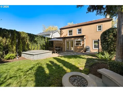 3354 NE Us Grant Place Portland OR 97212
