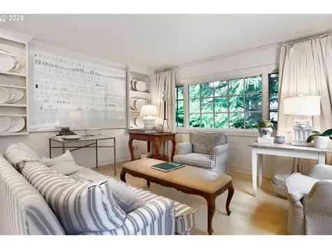 6394 SW Burlingame Avenue Portland OR 97239