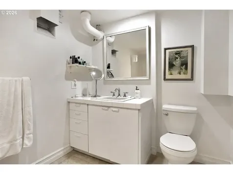 6394 SW Burlingame Avenue Portland OR 97239