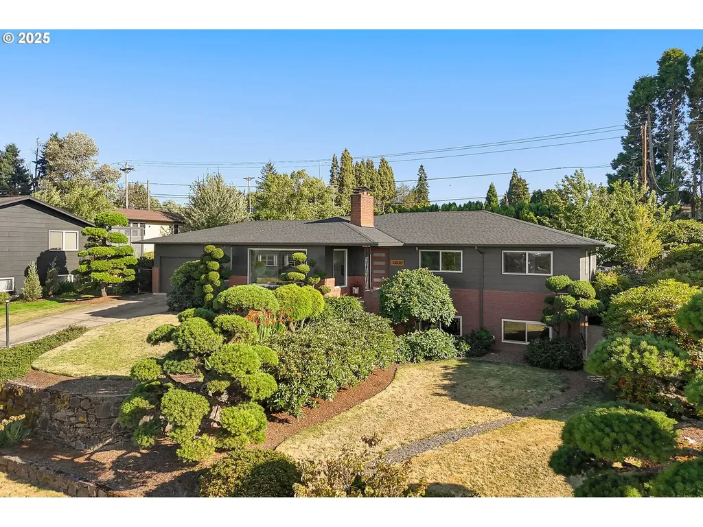 13030 NE Rose Parkway Portland OR 97230