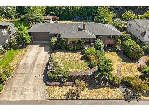 13030 NE Rose Parkway Portland OR 97230
