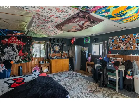 1630 NE Morris Street Roseburg OR 97470