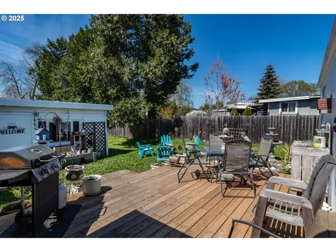 1630 NE Morris Street Roseburg OR 97470