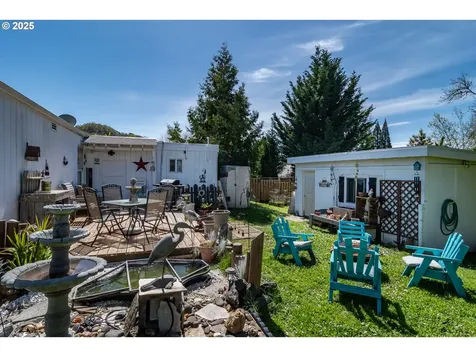 1630 NE Morris Street Roseburg OR 97470