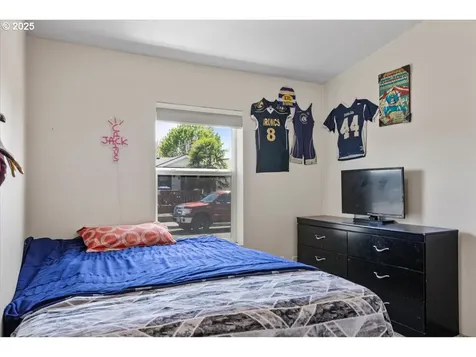 5177 Mango Avenue SE Salem OR 97317