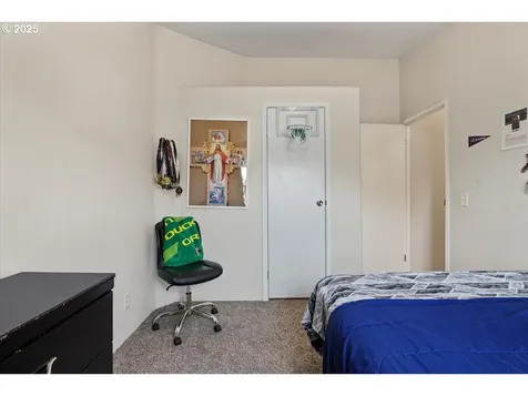 5177 Mango Avenue SE Salem OR 97317