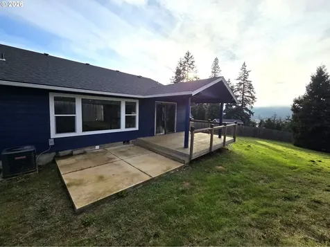 263 Addison Avenue Sutherlin OR 97479
