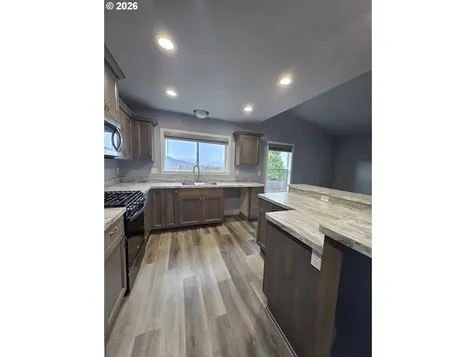 263 Addison Avenue Sutherlin OR 97479
