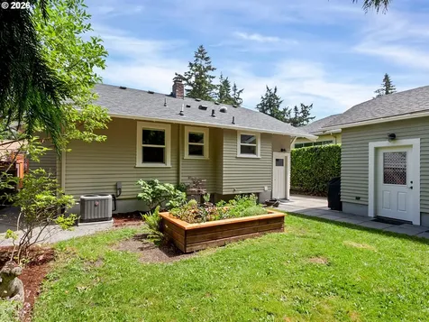 4219 NE 78th Avenue Portland OR 97218