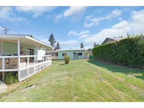1060 Cornutt Street Myrtle Creek OR 97457
